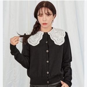 Nilani Black Sweater